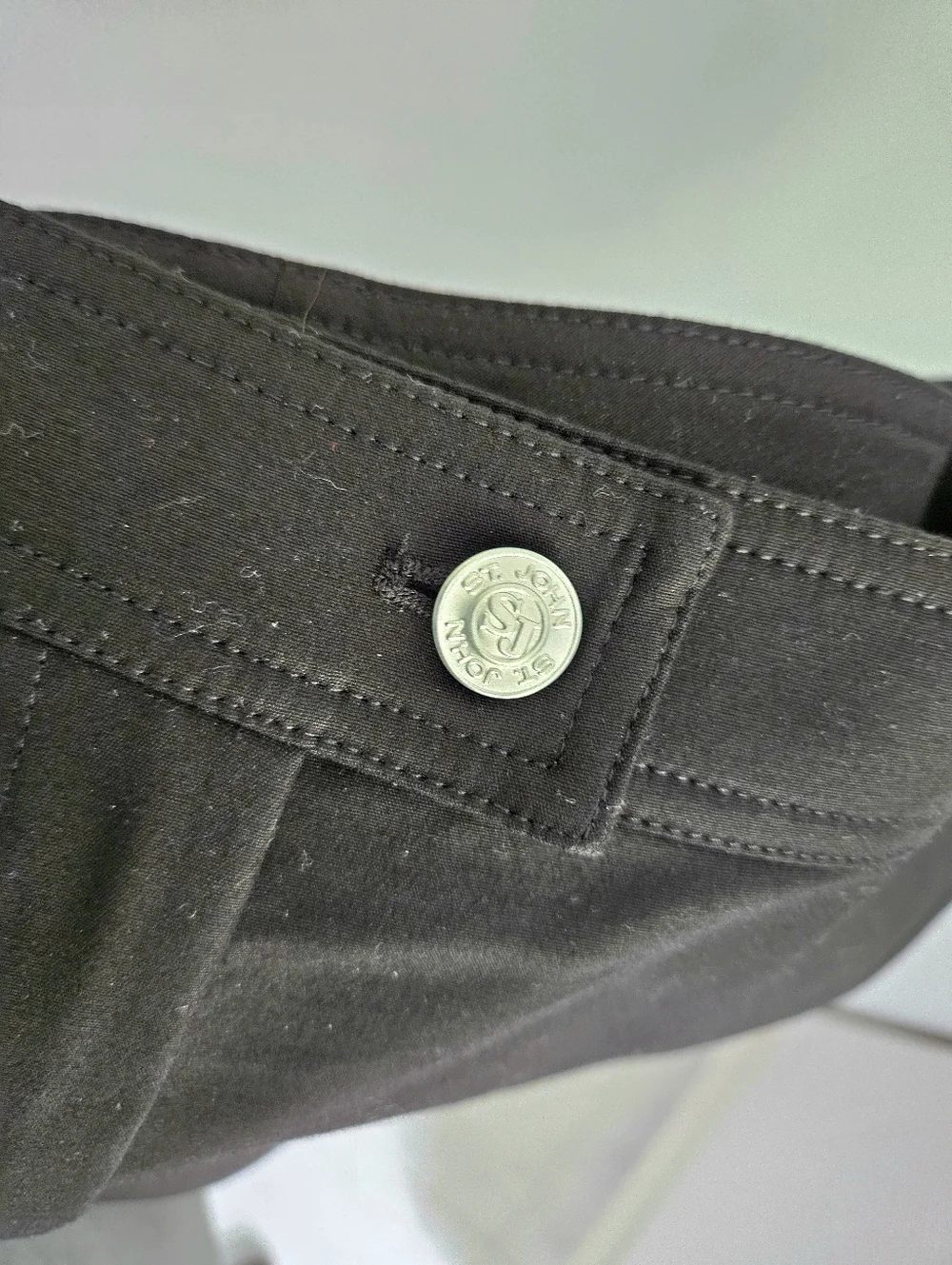 St John Vintage Black Crop Stretch Cargo Pants